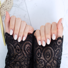 Load image into Gallery viewer, Zipkok® Gel Nail Strips - Hazlenut Lovesome Edge Champagne