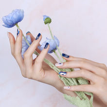 Load image into Gallery viewer, Zipkok® Gel Nail Strips - Saphire Bling Shell