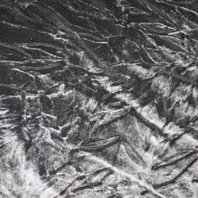 Load image into Gallery viewer, Black Velvet Pleated