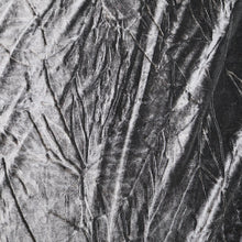 Load image into Gallery viewer, Black Velvet Pleated