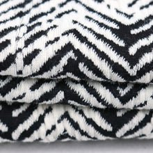 Load image into Gallery viewer, Black and White Zig Zag Arrow Patterned Cotton Poly Span Jacquard
